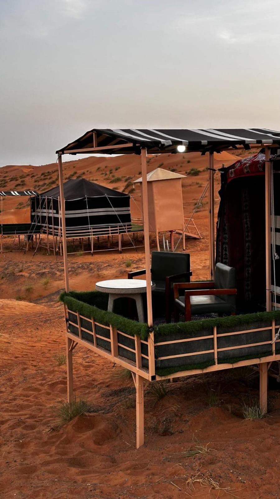 Sunrise Desert Local Private Camp Badīyah Buitenkant foto